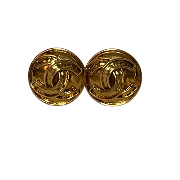 Chanel Vintage CC Logo Round Clip On Earrings Gold Tone Button Large Rare - Picture 1 of 5